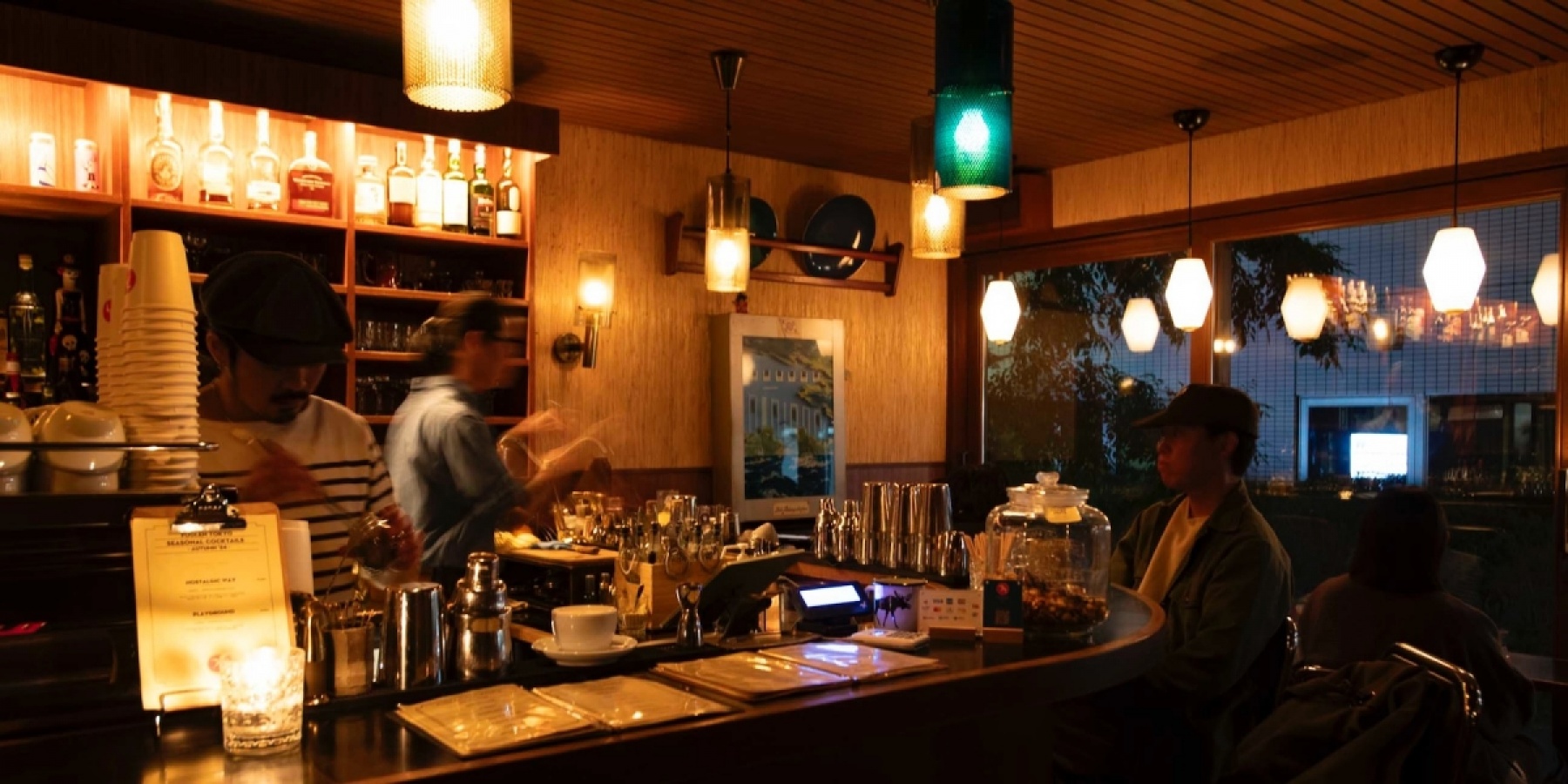 FUGLEN TOKYO：東京からソウル、ジャカルタへ！
カクテル＆コーヒーの二刀流スタイルが、アジアを席巻する。
- 後編 –
